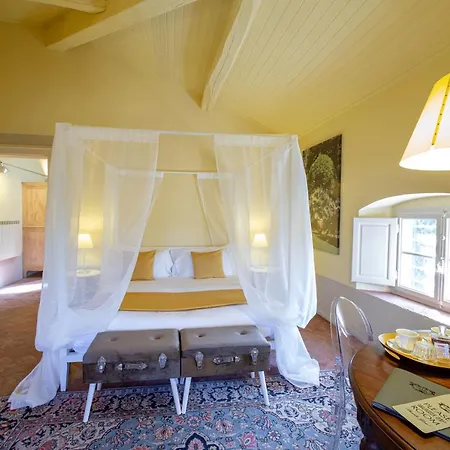 Bed & Breakfast Alta - Residenza D'epoca Con Piscina