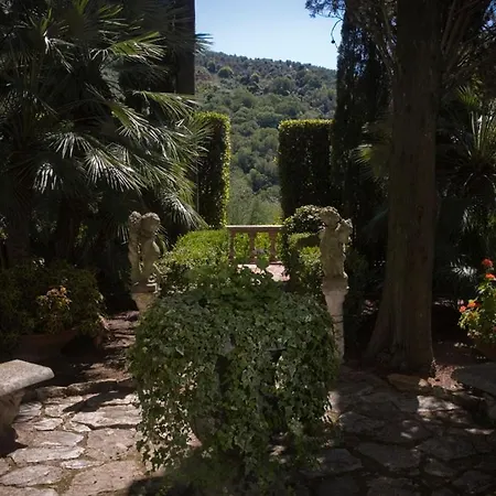 Bed & Breakfast Alta - Residenza D'epoca Con Piscina 3*