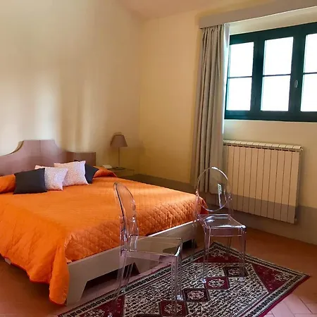 Alta - Residenza D'epoca Con Piscina 3*