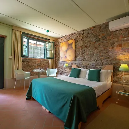 Alta - Residenza D'epoca Con Piscina