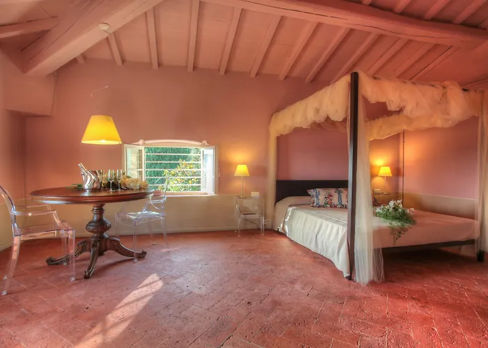 Bed and Breakfast Alta - Residenza D'epoca Con Piscina