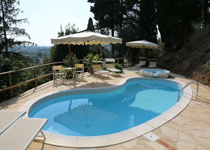 Alta - Residenza D'epoca Con Piscina Bed and Breakfast