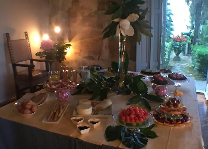 Bed and Breakfast Alta - Residenza D'epoca Con Piscina 4*