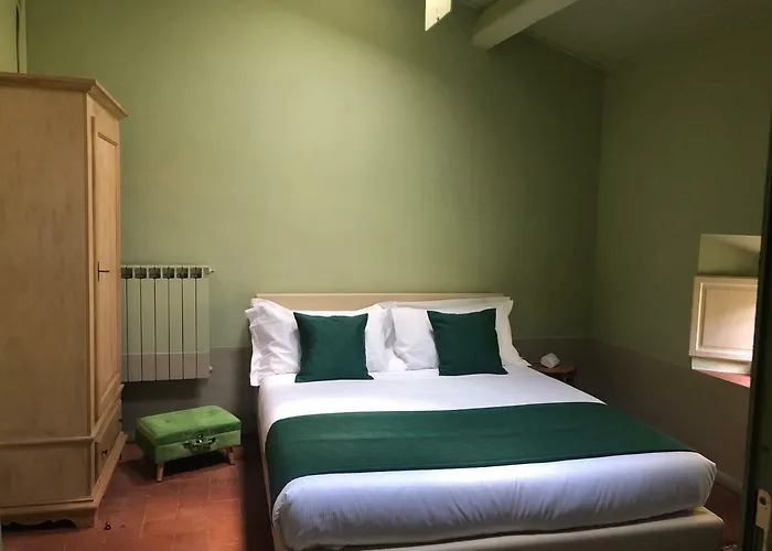 Alta - Residenza D'epoca Con Piscina