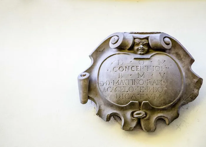 Bed and Breakfast Alta - Residenza D'epoca Con Piscina 4*