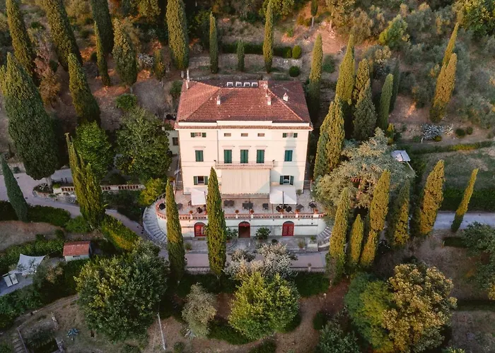 Alta - Residenza D'epoca Con Piscina Bed and Breakfast